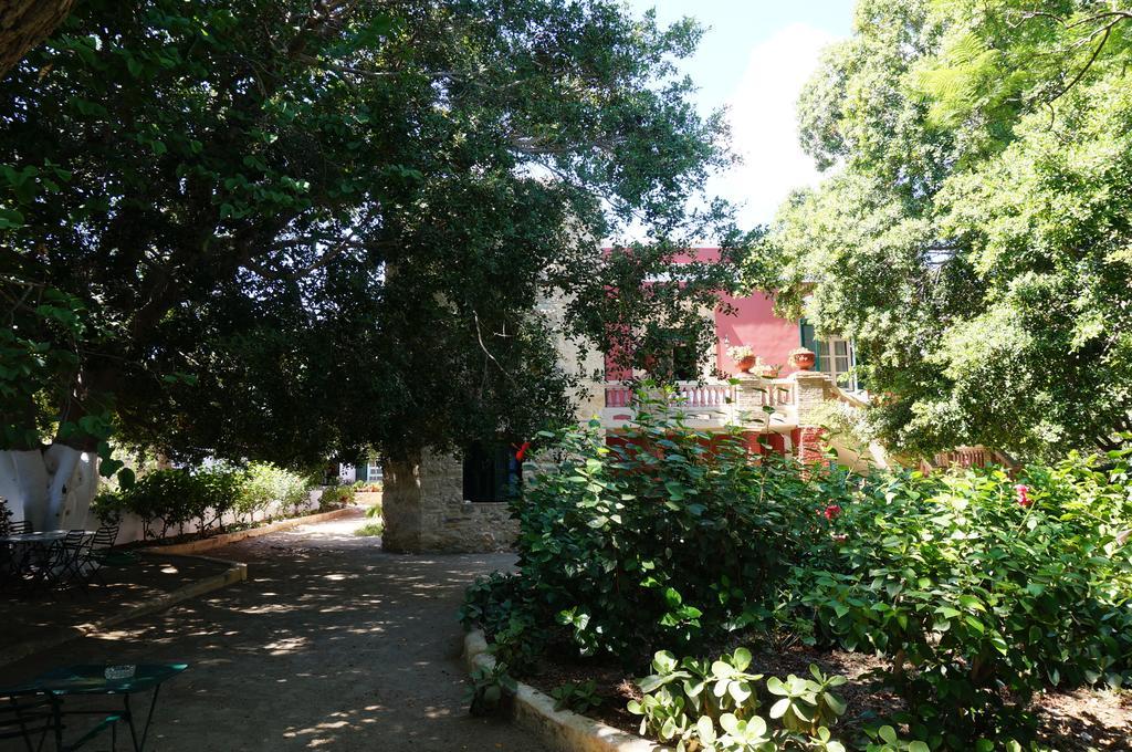 Archontiko Angelou Hotel Alinda  Exterior photo